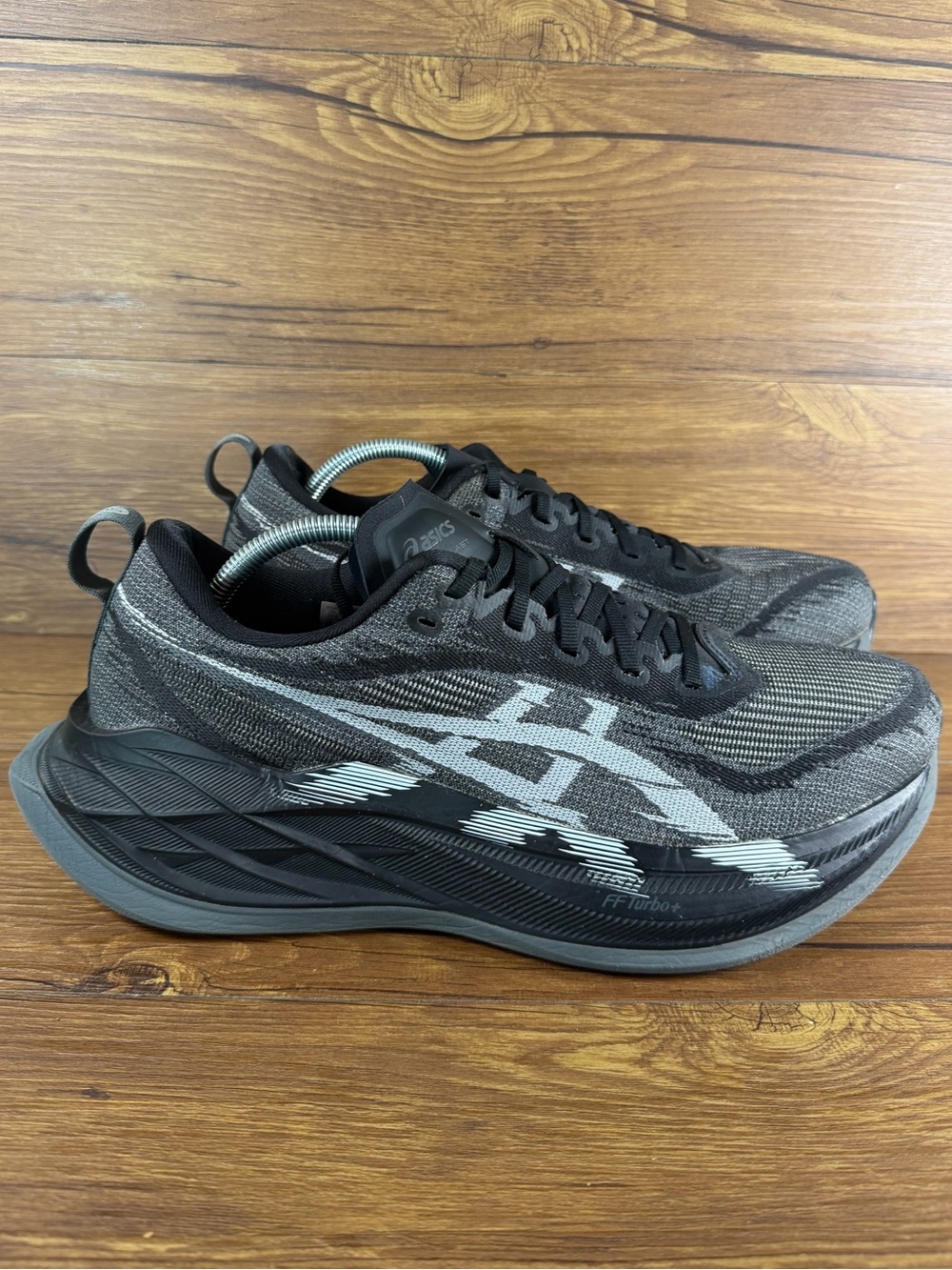 ASICS Superblast 2 Running Shoes Men’s Size 11.5 Athletic Sneakers